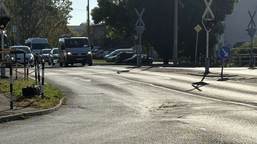 img_Matol_keruld_a_vasuti_atjarot_-1