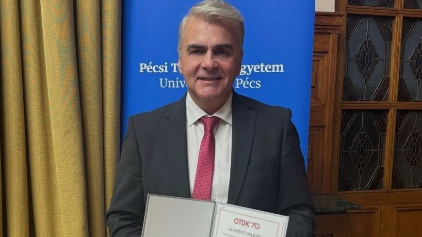 img_Elismertek_a_szekszardi_Kar_dekanjat