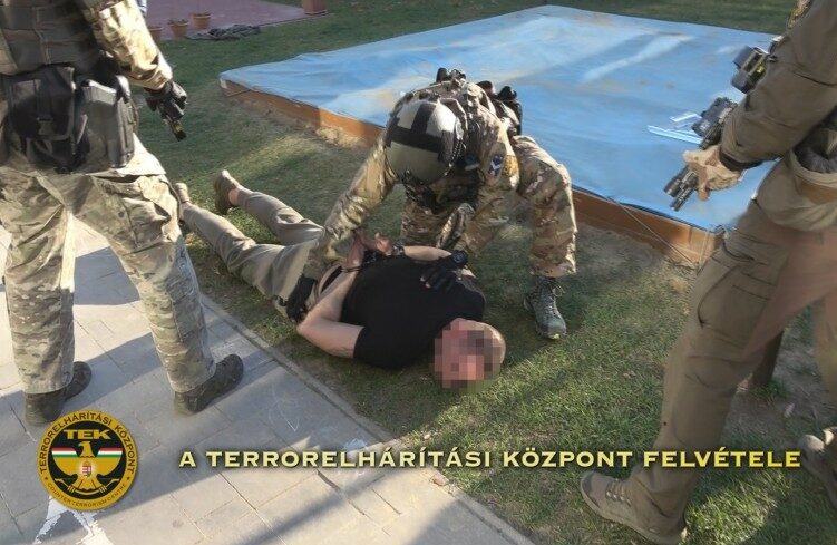 img_Kessel_ment_az_ovodaba__de_mast_is_talaltak_nala-1