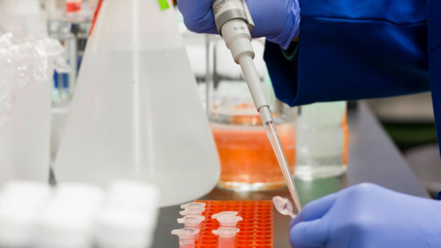 img_Nalunk_mersekelt_tartomanyban_a_Covid_orokitoanyag-koncentracio