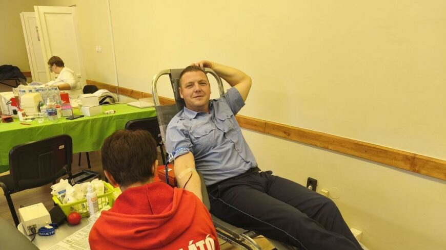 img_Vert_adtak_a_rend_orei-1