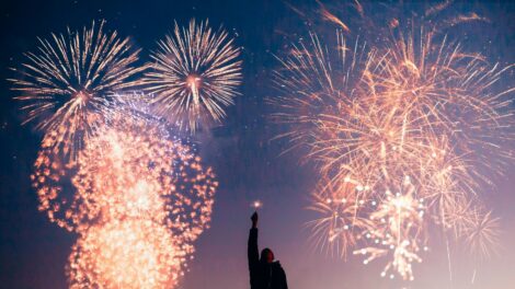 Csak óvatosan! A tűzijátékok biztonságos használatára figyelmeztet a katasztrófavédelem