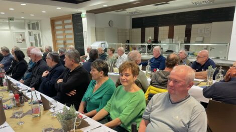 Egy jó hangulatú este volt