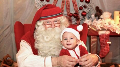 Megnyitott a Mikulás Gyár