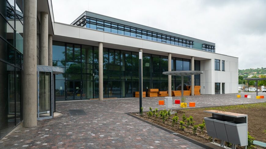 img_Szekszardra_is_kerult_epitoipari_Nivodij