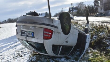 Baleset baleset hátán