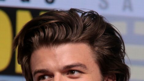 Djo, azaz Joe Keery tarolt a brit slágerlistán