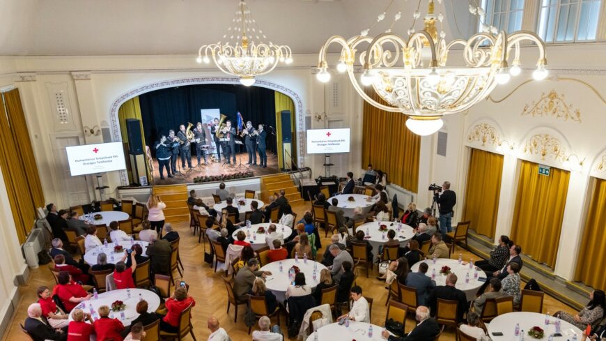 img_Lehet_palyazni_a_Humanitarius_Telepules_cimre-1