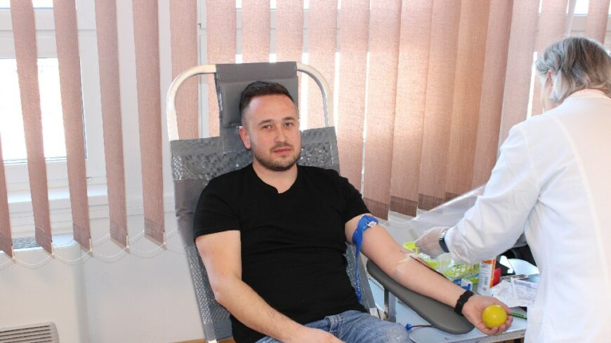 img_Vert_adtak_a_rendorok-2