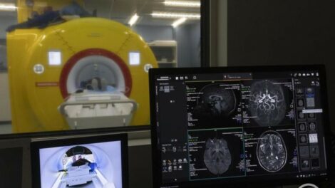 Gyermekbarát vizsgálót adtak át a fővárosban