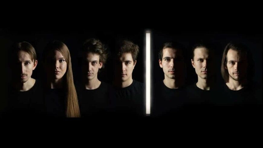 img_uj_bemutato_az_Akvariumban__Velem_mindig_tortenik_valami-3