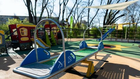 Befogadó játszóteret avattak Dorogon