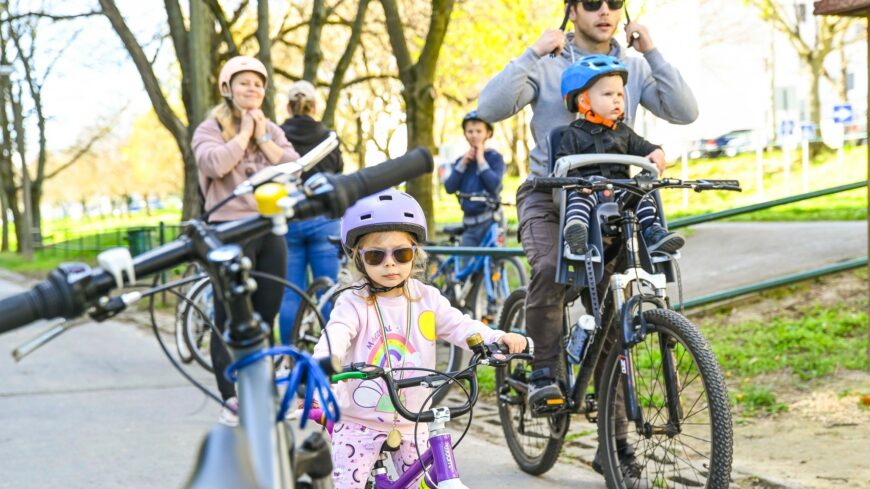 img_Husvet_vasarnap_delelott_ismet_gurult_a_Bunny_Bike_-1