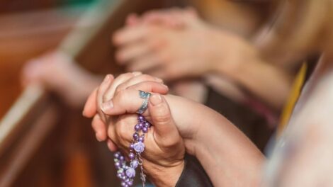 Imavirrasztás április 11-én