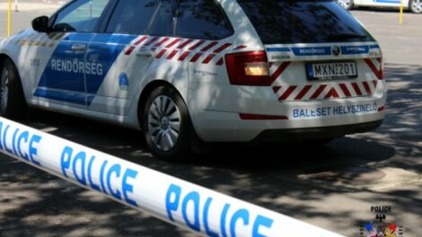 Négy autó ütközött Tatabányánál, újabb baleset az M1-esen