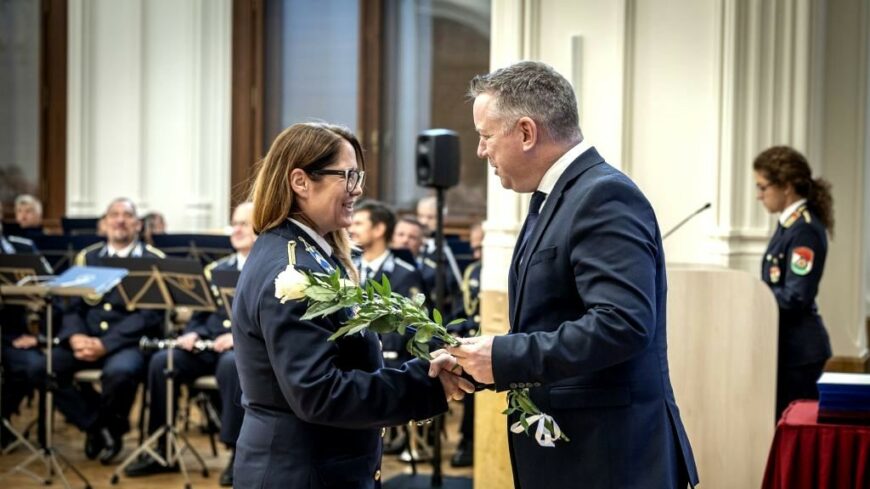 img_Belugyminiszteri_jutalmat_erdemeltek-1