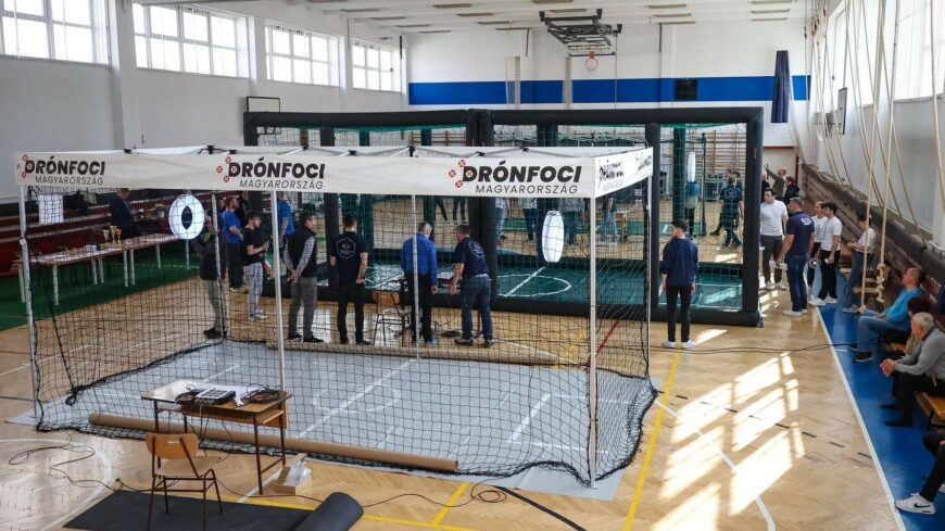 img_Dronfoci_innovacios_kozpont_nyilik_Szekszardon-2
